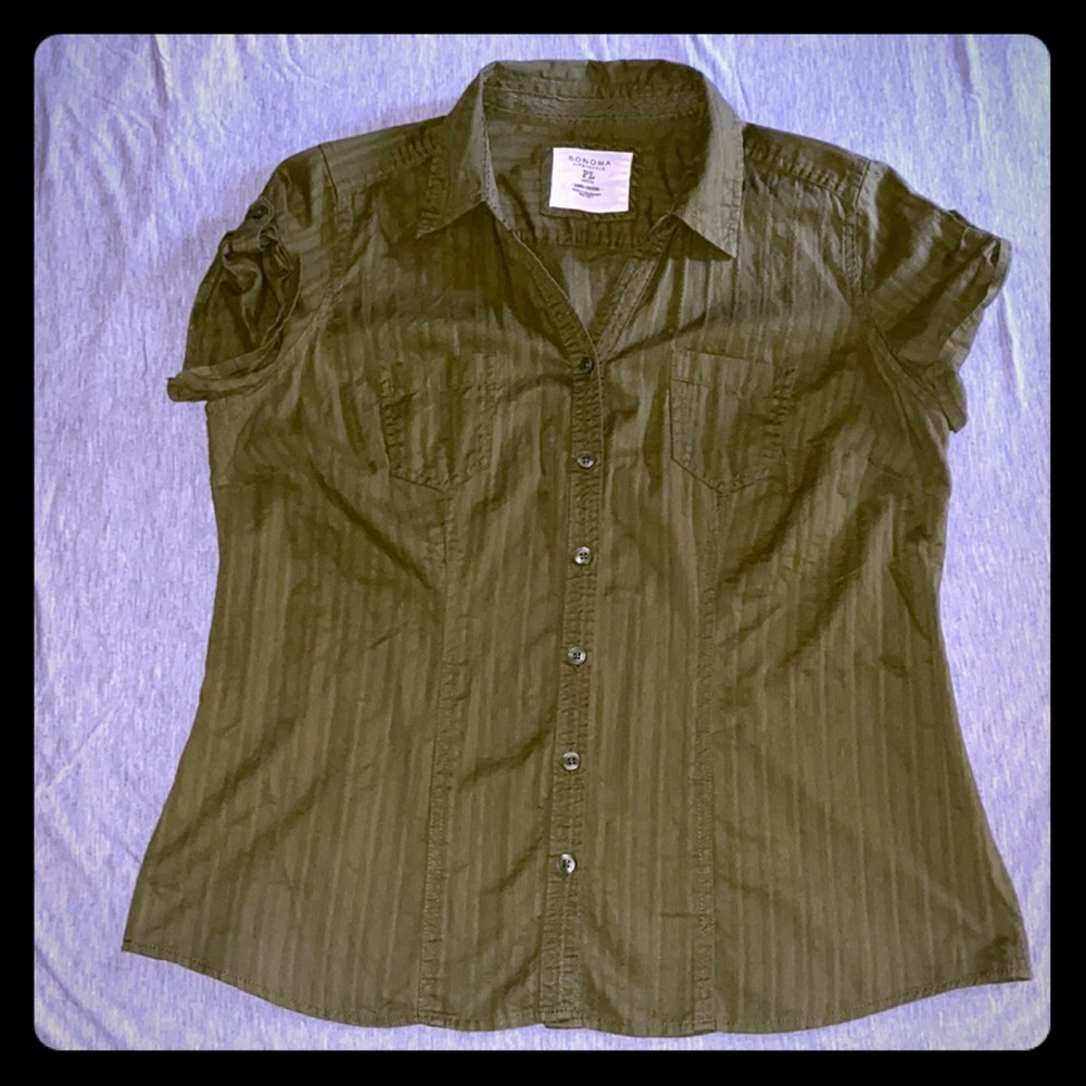 Sonoma Life+Style women shirt.
